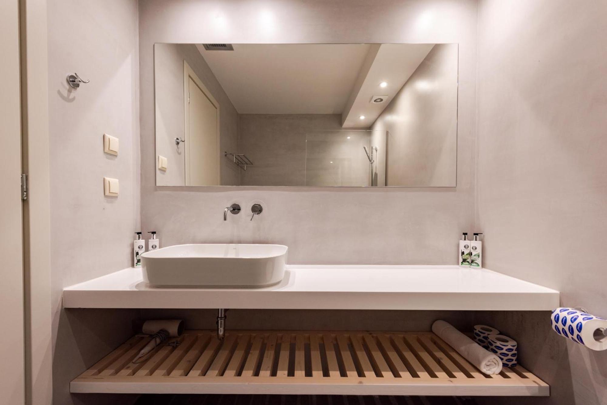 Sampatiki Suites & Spa - Luxury Seaview Suites - Opened 2024 Leonídion Eksteriør bilde